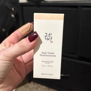 Beauty of Joseon Daily Tinted Fluid Sunscreen